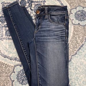 AE Jeans